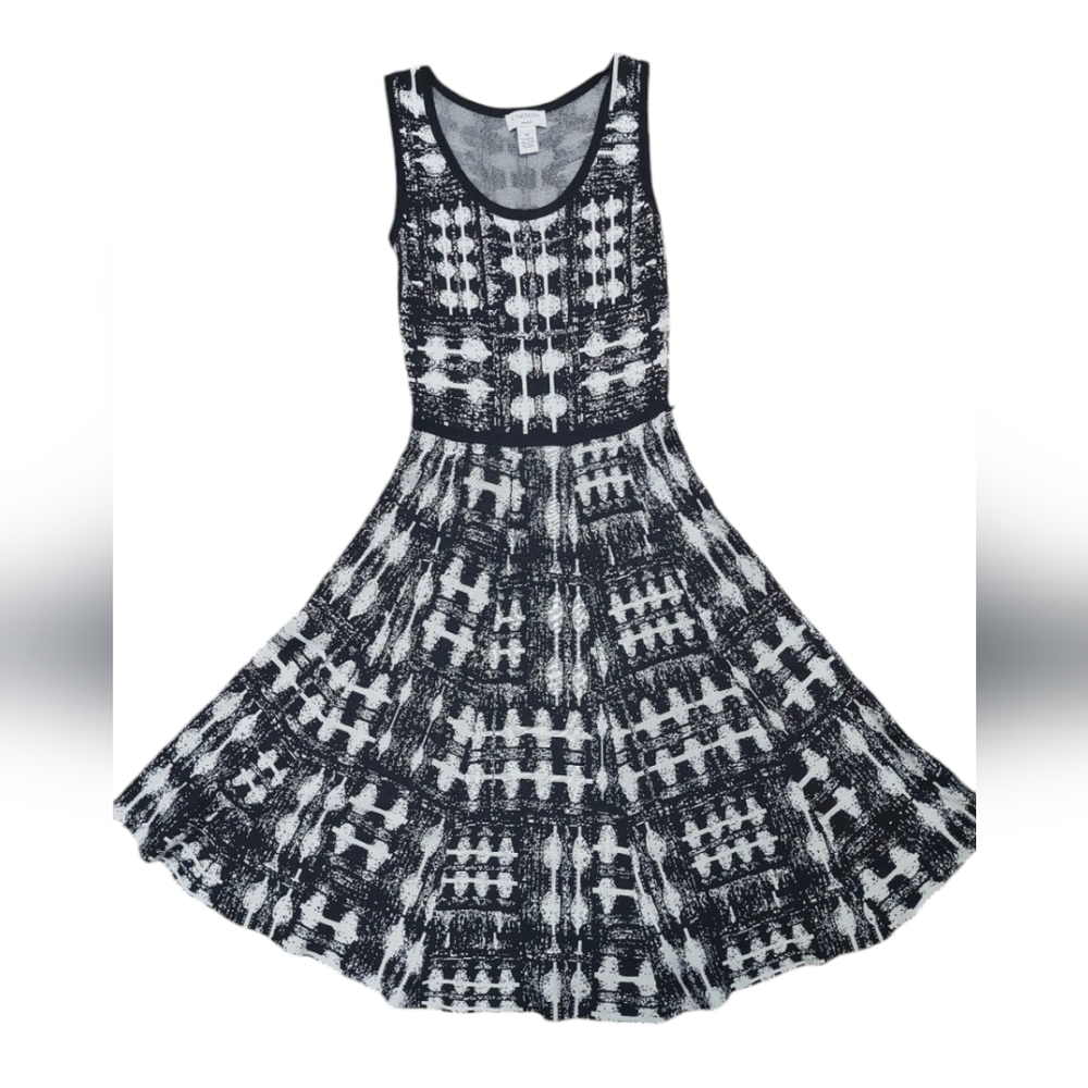 Carmen Marc Valvo A-line Sweater Dress Black White Womans Fit And Flare Modest